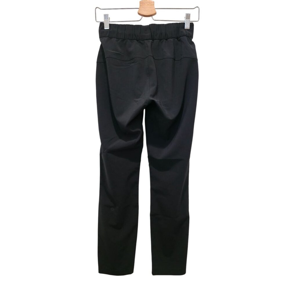 Lululemon On The Fly Athleisure 7/8 Black Pant Jogger Women's Sz 2 - Picture 2 of 9